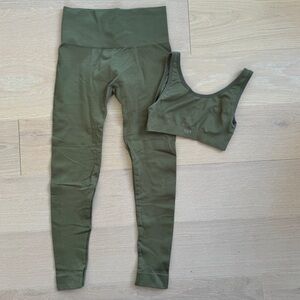 SET active legging and bra set in army green